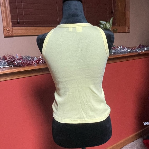 GAP KIDS YELLOW TANK TOP. NWT. SIZE LARGE (10) - Picture 2 of 6